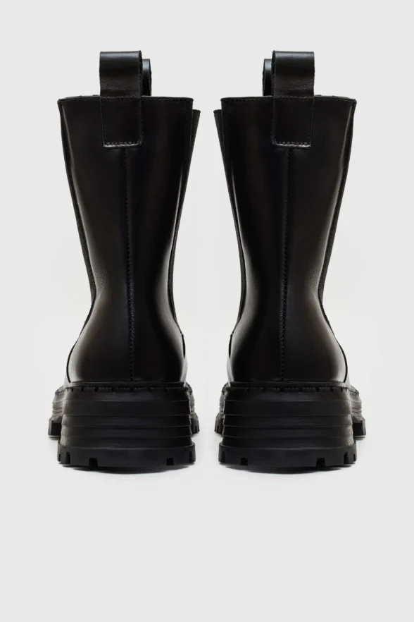 Чорні Челсі на масивну підошву