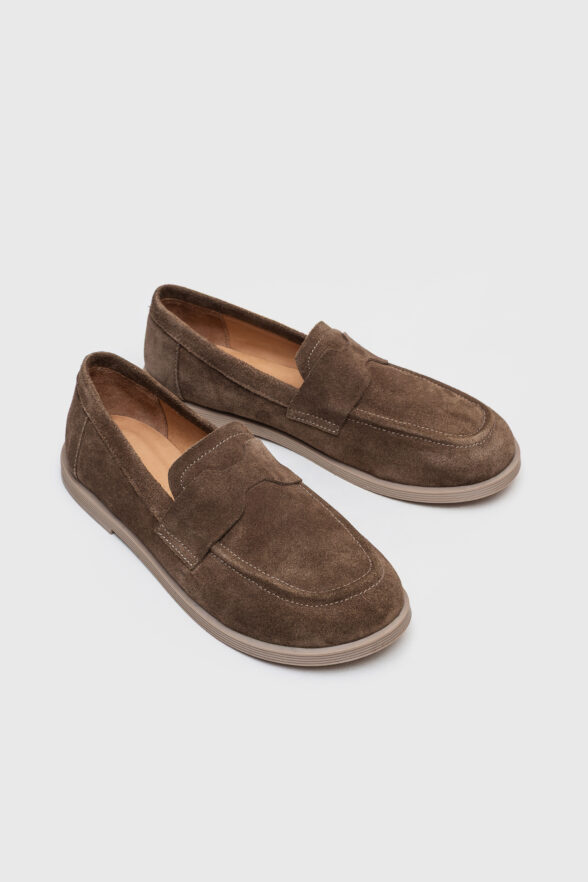 Анатомічний лофер 082 з декоративною деталлю капучино