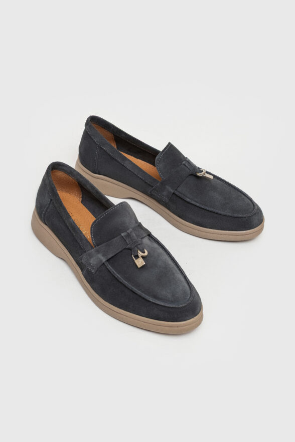 Лофери ключики сірі